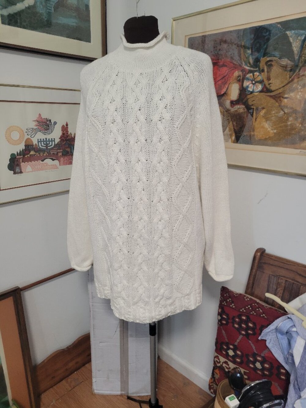 Vintage 90's The Limited Cream Oversized Cable Knit Sweater Size M